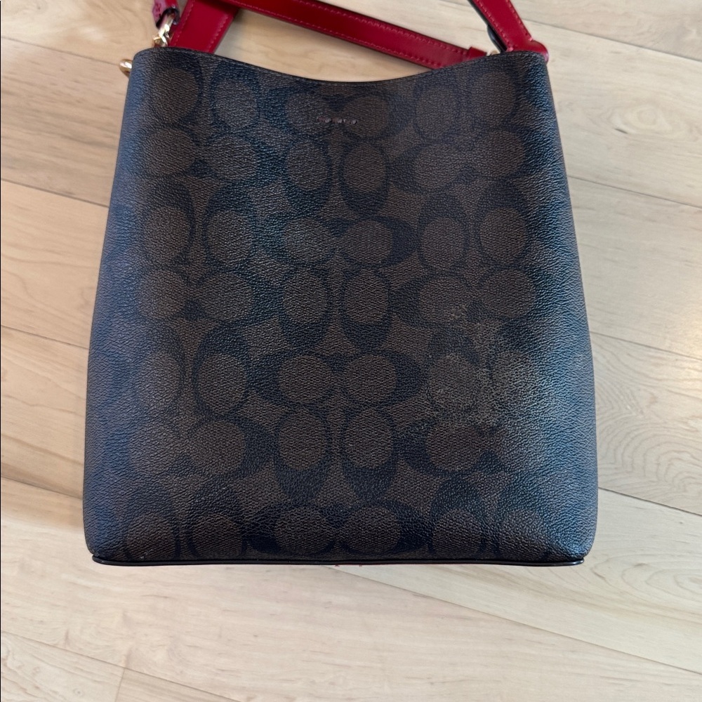 Coach Signature Brown and Red Crossbody Bag - Picture 5 of 11